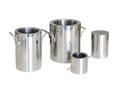 Dispersing Container